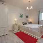 Tatijana Zadarvillas *