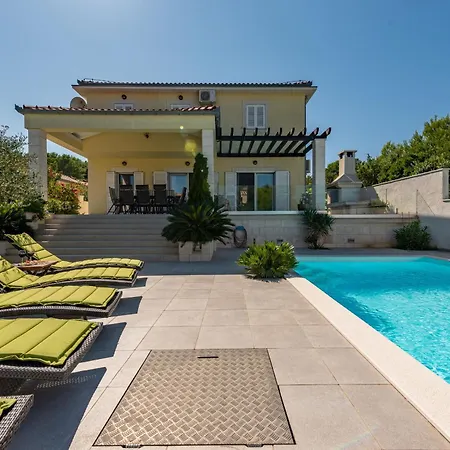 Tatijana Zadarvillas Villa
